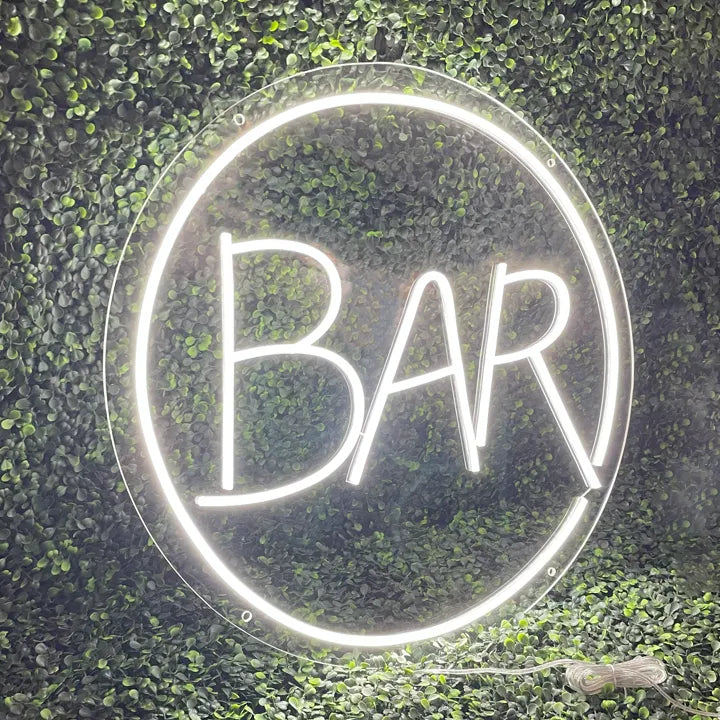 Néon Bar blanc vu de gauche