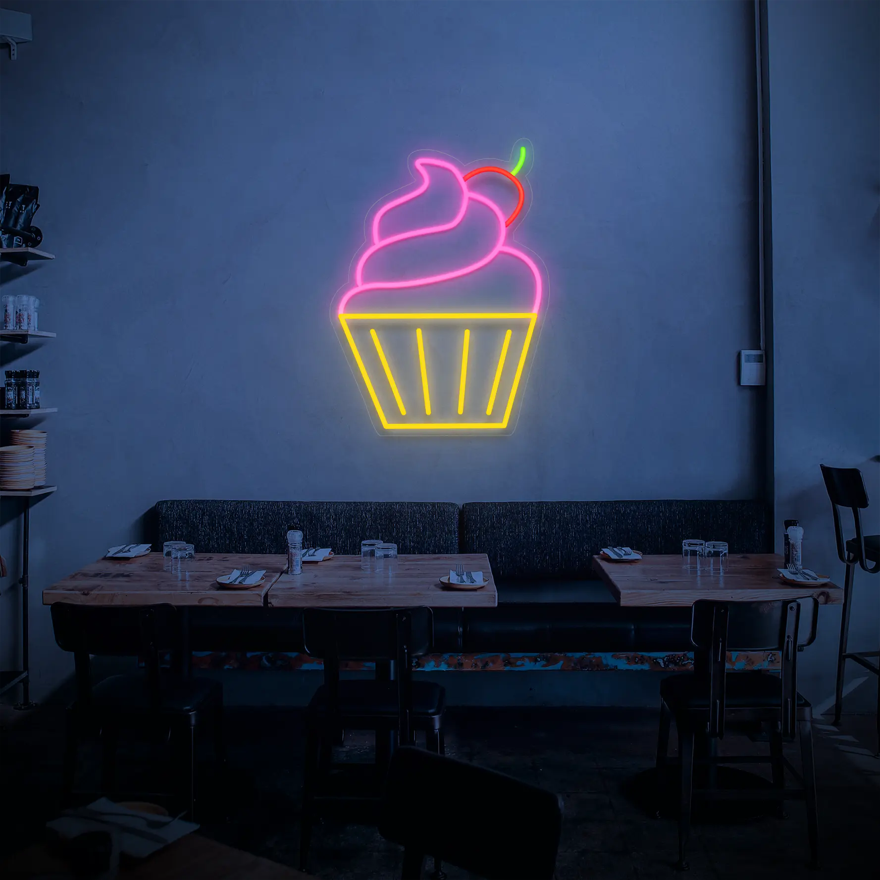 Néon Cupcake Bleu dans un restaurant
