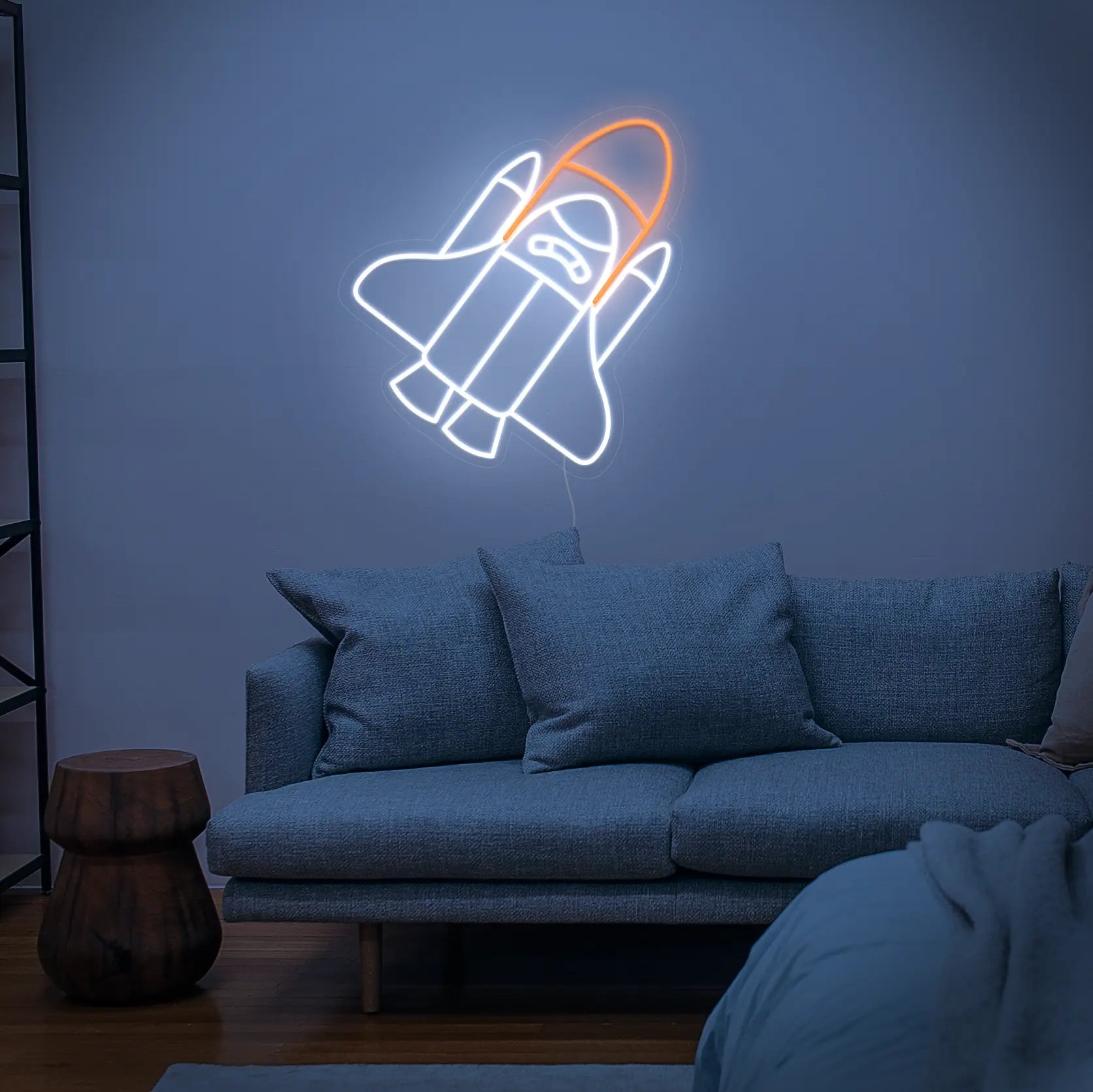 Néon Navette Spatiale en vol dans un salon