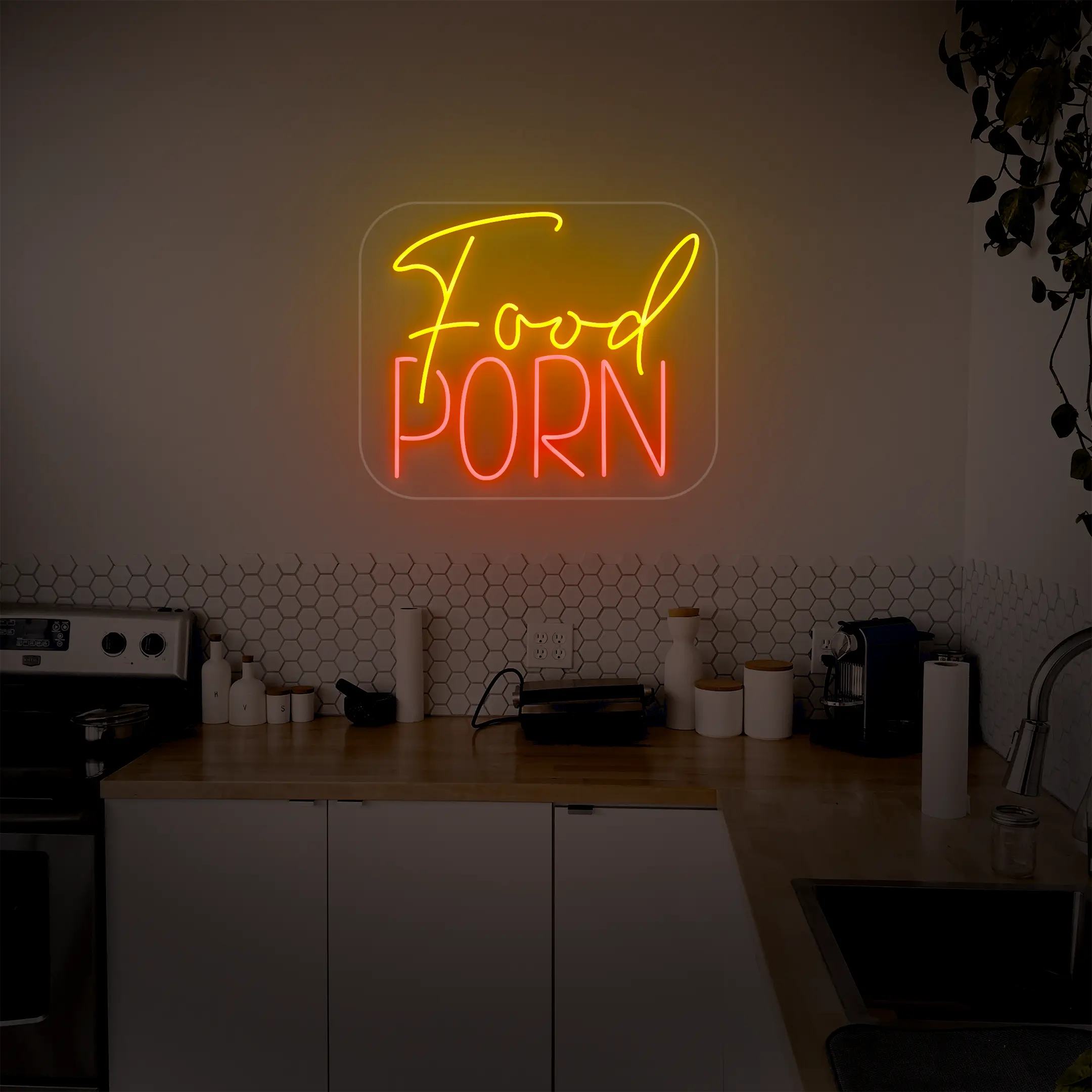 Néon Food Porn Jaune et Rouge dans une cuisine
