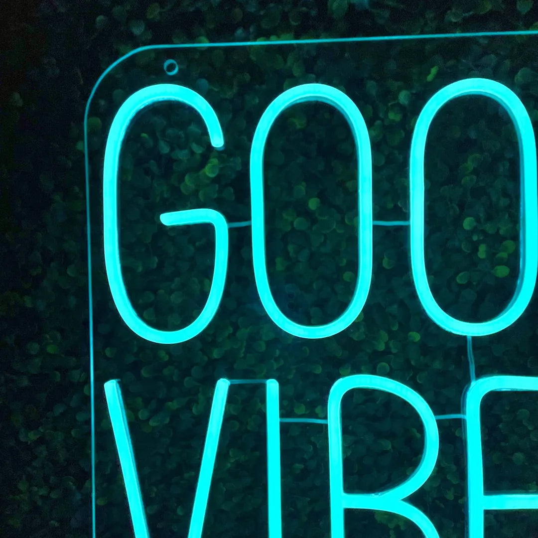 Néon Good Vibes Only Turquoise détails