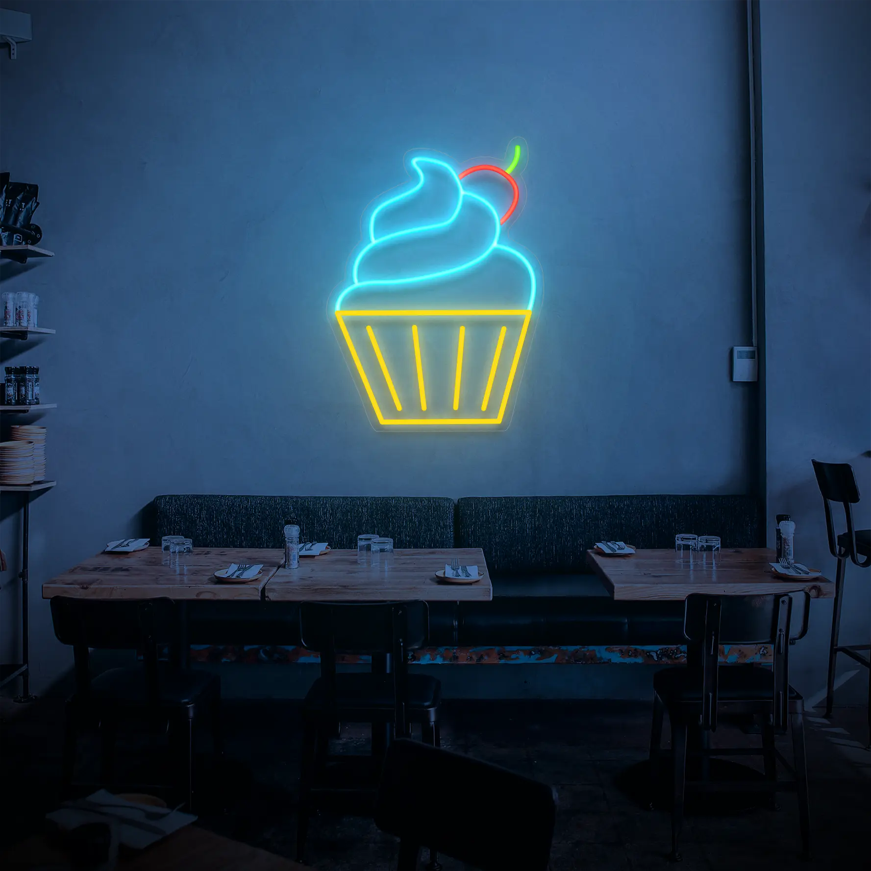 Néon Cupcake Bleu dans un restaurant